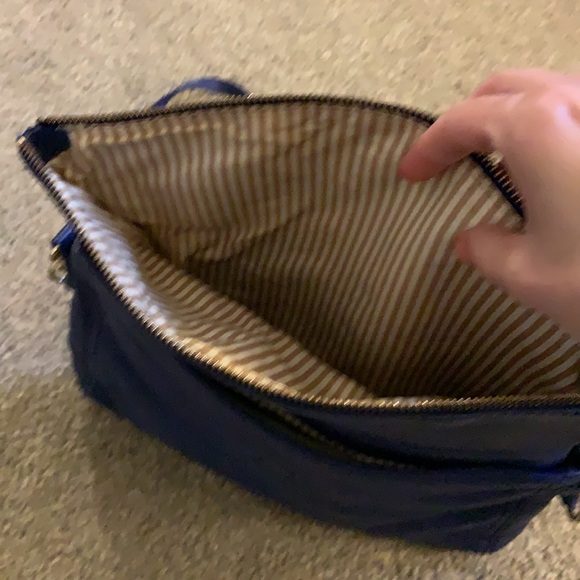 Kate spade cross body - Picture 4 of 8